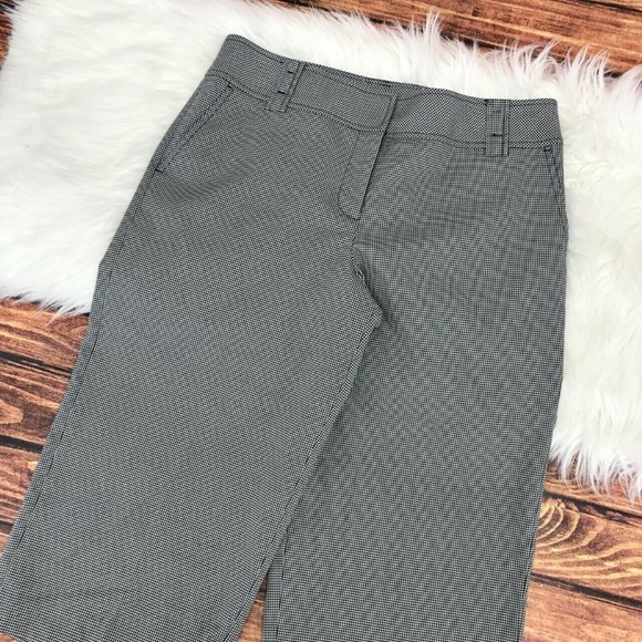 Ann Taylor Loft Houndstooth Print Capris Size 10P - Picture 2 of 6